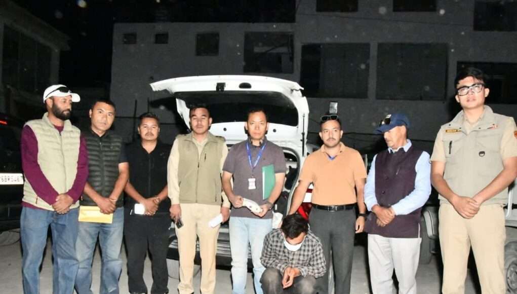 ANTF Leh arrests hairdresser with 13.13 gms heroin, probe into supply network underway