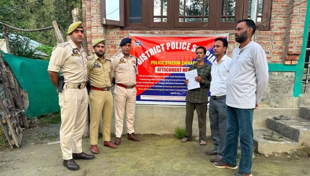 Shopian Police attaches drug-trafficker’s house, freeze ₹4.73 lakh cash