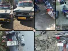 Handwara Police seize 10 vehicles carrying illegal minerals, challan 13 others