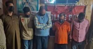Five gamblers held in Kulgam, stake money, vehicles seized