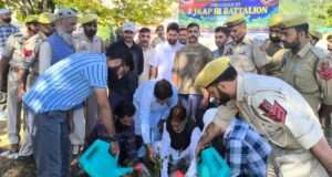 5 JKAP-IR Bnn marks Sardar Patel’s birth anniversary with plantation drive in Doda