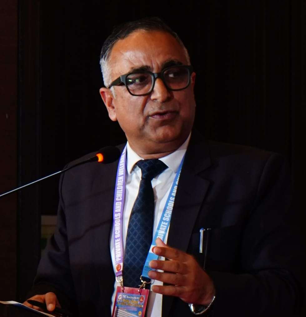 Private Schools Association welcomes CM Omar’s assurance on reducing NOCs