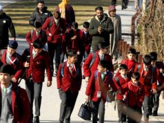 Government to examine possibility of 5-day week for schools