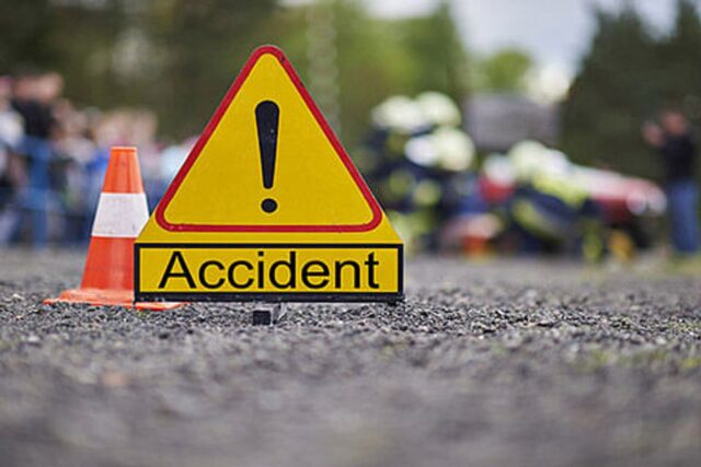 Man, 3-year-old son killed in Soibugh road accident; wife critical Man, 3-year-old son killed in Soibugh road accident; wife critical