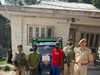 Budgam Police cracks Housing Colony theft case, two arrested; ₹9.47 lakh cash, gold recovered