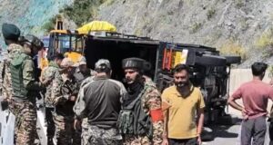 Five BSF personnel injured as truck turns turtle on NH-44 in Ramban