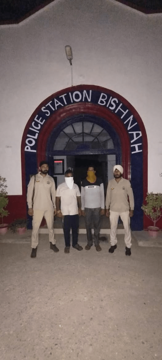 Bishnah Police cracks down on illegal liquor serving at eating establishment; FIR registered Bishnah Police cracks down on illegal liquor serving at eating establishment; FIR registered