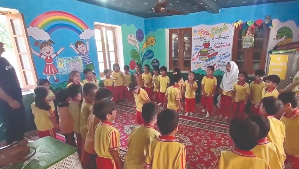 Space crunch hampers expansion of popular Pulwama government school