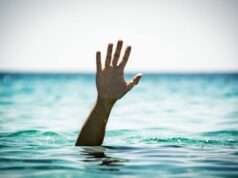 Woman dies after jumping from Baradari Bridge into Chenab River