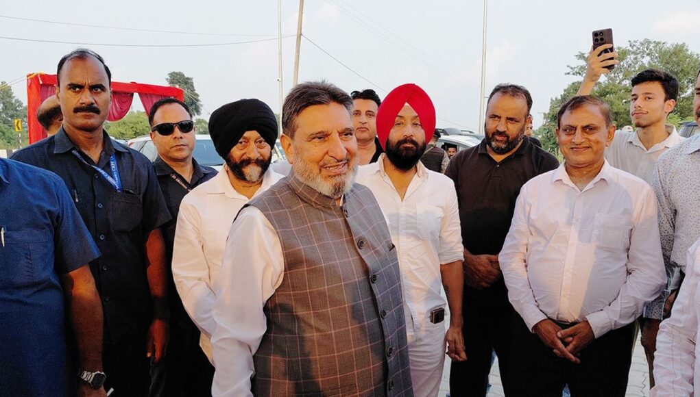 Private enterprise can create jobs, strengthen local economy: Altaf Bukhari