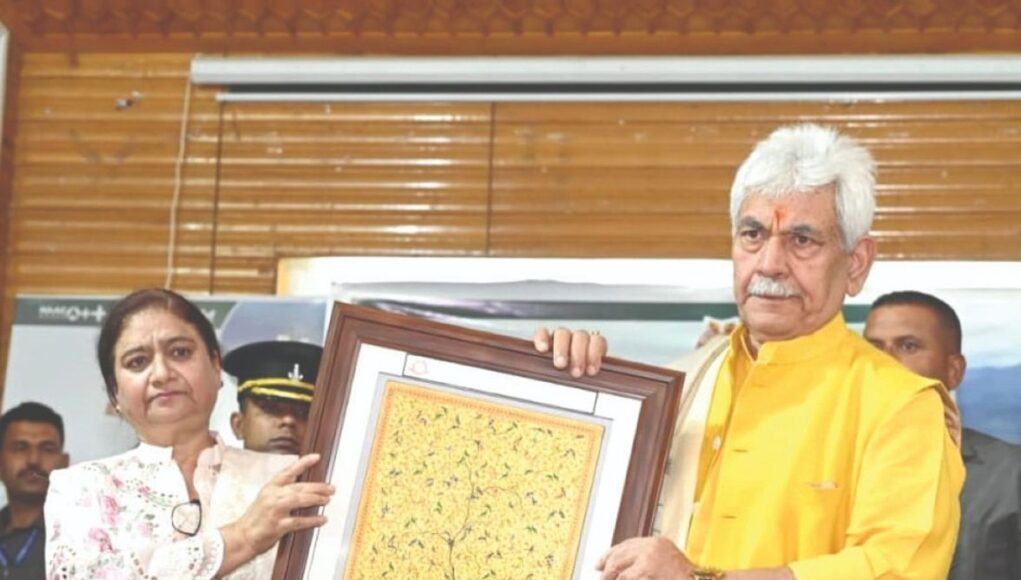Bridge science-policy gap to fight climate change: LG Sinha