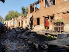 Midnight blaze destroys three houses, leaves six families homeless in Central Kashmir's Budgam