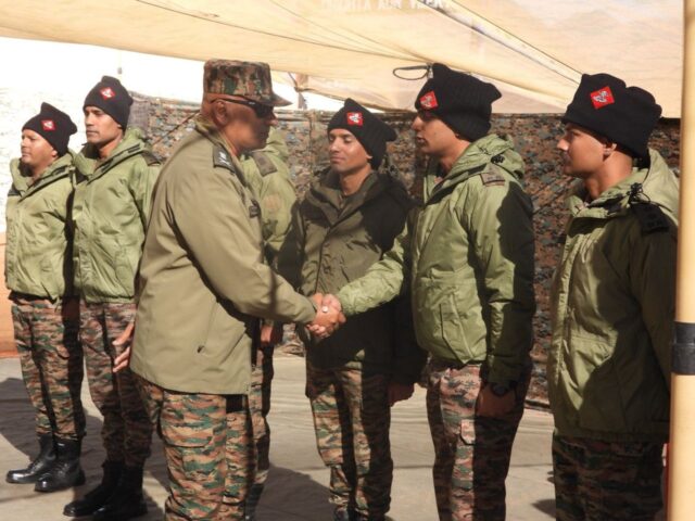 Northern army commander reviews troops' readiness in Ladakh