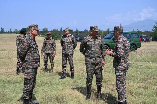 Northern Army commander reviews counter-terrorism grid in south Kashmir Northern Army commander reviews counter-terrorism grid in south Kashmir