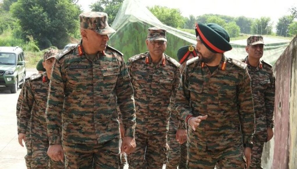 Northern Army Commander reviews security, operational readiness in Akhnoor forward areas Northern Army Commander reviews security, operational readiness in Akhnoor forward areas