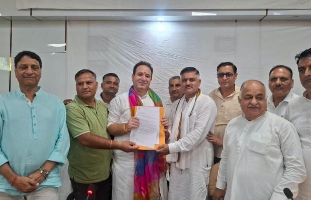Omar govt not to complete full term: Sunil Sharma Omar govt not to complete full term: Sunil Sharma