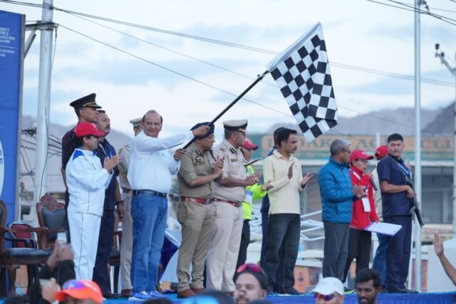 Over 8,000 runners take part as LG Saxena flags off Ladakh marathon