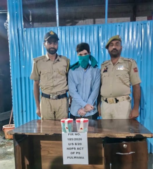 Pulwama Police foils narcotics smuggling bid, 149 gms cannabis recovered; peddler held
