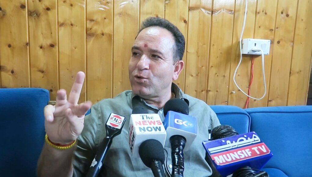 LoP Sharma calls for 30-day Assembly session, says J&K govt has made legislature a ‘joke’ LoP Sharma calls for 30-day Assembly session, says J&K govt has made legislature a ‘joke’