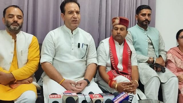 LoP Sunil Sharma visits Ramban; extends support to protesting NHM employees, daily wagers