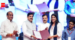 MP CM Mohan Yadav distributes 954 compassionate appointment letters in School Education Department, announces 20,000 new jobs