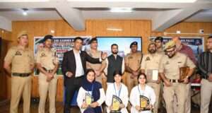 Srinagar Police hosts Civic Action Programme to mark Sardar Patel’s 151st birth anniversary