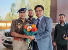 Pulwama DDC reviews police infrastructure, assures support for modernisation of Awantipora Hqrs
