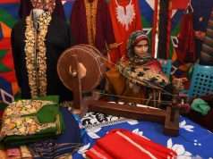 Srinagar Police promotes local farmers, artisans through civic action exhibition