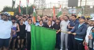 Udhampur Police organises Run for Unity, DIG Swarn Singh Kotwal flags off rally from Jakhani Chowk