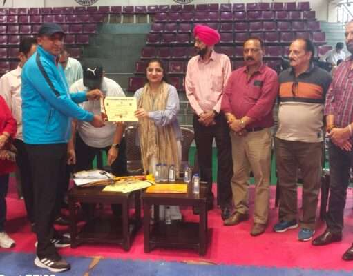 J&K Amateur Kabaddi Association honours national-level achievers, distributes certificates across age groups