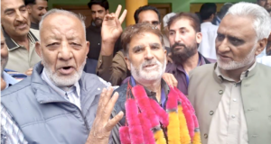 Ashiq Hussain Kar elected president of Beopar Mandal Iqbal Market Sopore
