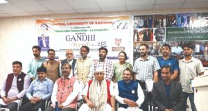 CU Kashmir marks Gandhi Jayanti with seminar on peace, non-violence