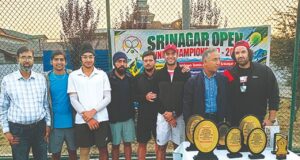 Inayat Jehangir retains Srinagar Open title, Hardeep-Paras win doubles