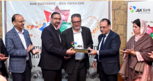 J&K Bank holds customer interaction, felicitation meet at Lassipora
