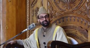 Mirwaiz Umar Farooq remembers father on 61st anniversary of his arrest