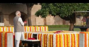PM Modi pays homage to Mahatma Gandhi on birth anniversary