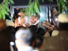 Rahul, Priyanka Gandhi among 250 detained